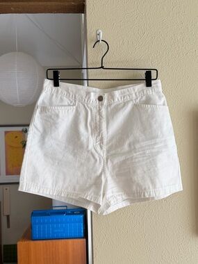 bill blass White High-Waist Cotton Tailored Shorts